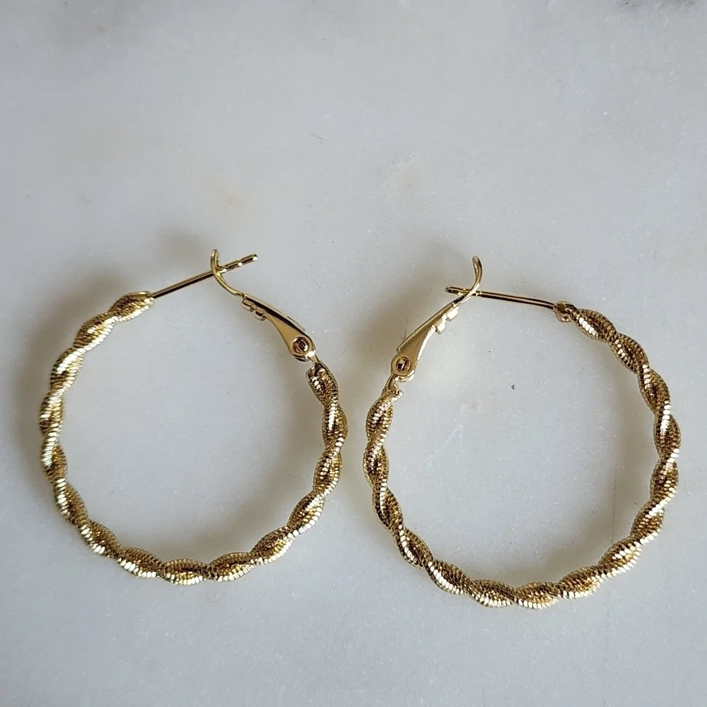 Twisted Gold Hoop Earrings